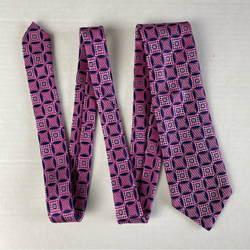 Ermenegildo Zegna Woven 100% Silk Necktie Pink Navy Made in Italy